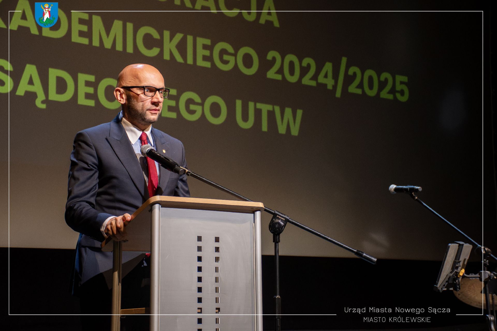 Wiceprezydent Artur Bochenek