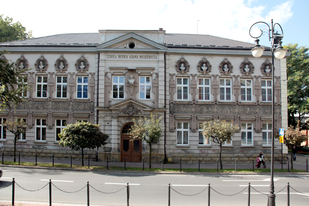 Fasada szkoły